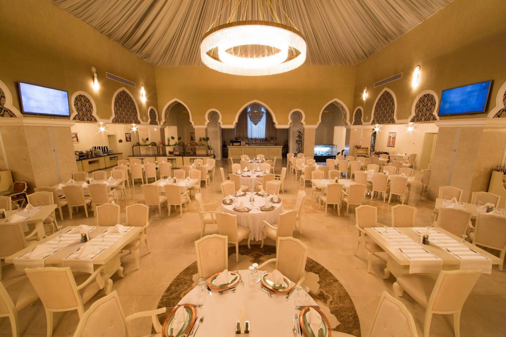 Qafqaz Karvansaray Hotel Qəbələ Zewnętrze zdjęcie