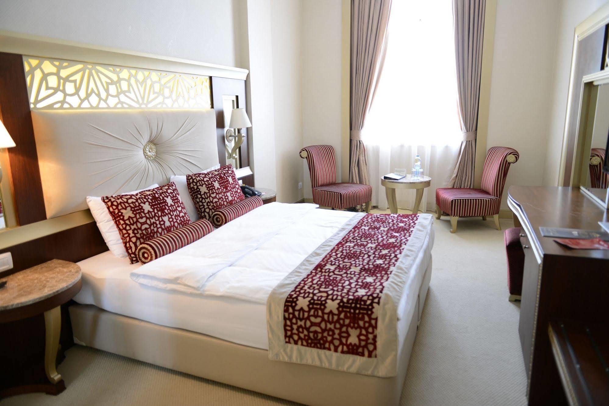 Qafqaz Karvansaray Hotel Qəbələ Zewnętrze zdjęcie